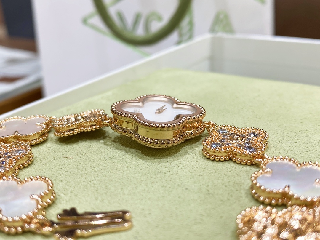 VCD002 Sweet Alhambra Watch Van Cleef & Arpels - ccjewelryacc