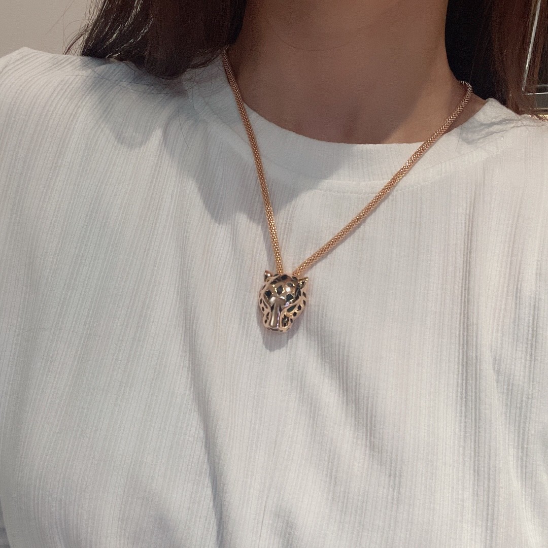 CTNV028 18K Gold Panthère de Cartier necklace, paved - ccjewelryacc