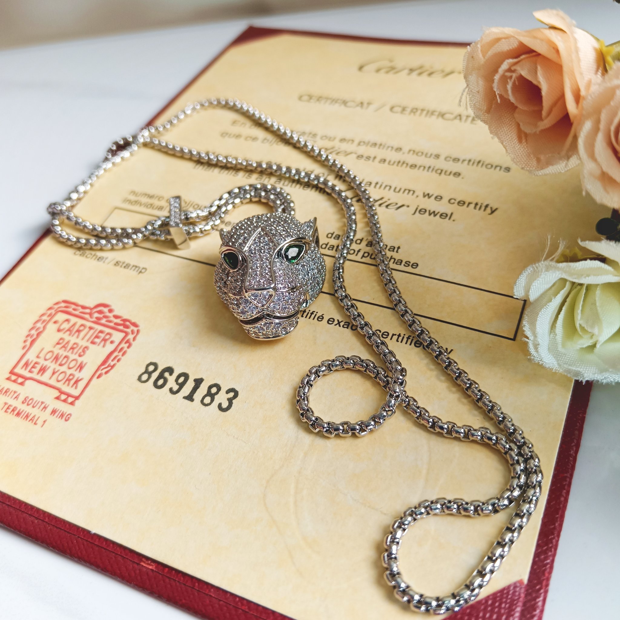 CTNV029 18K Gold Panthère de Cartier necklace, paved - ccjewelryacc