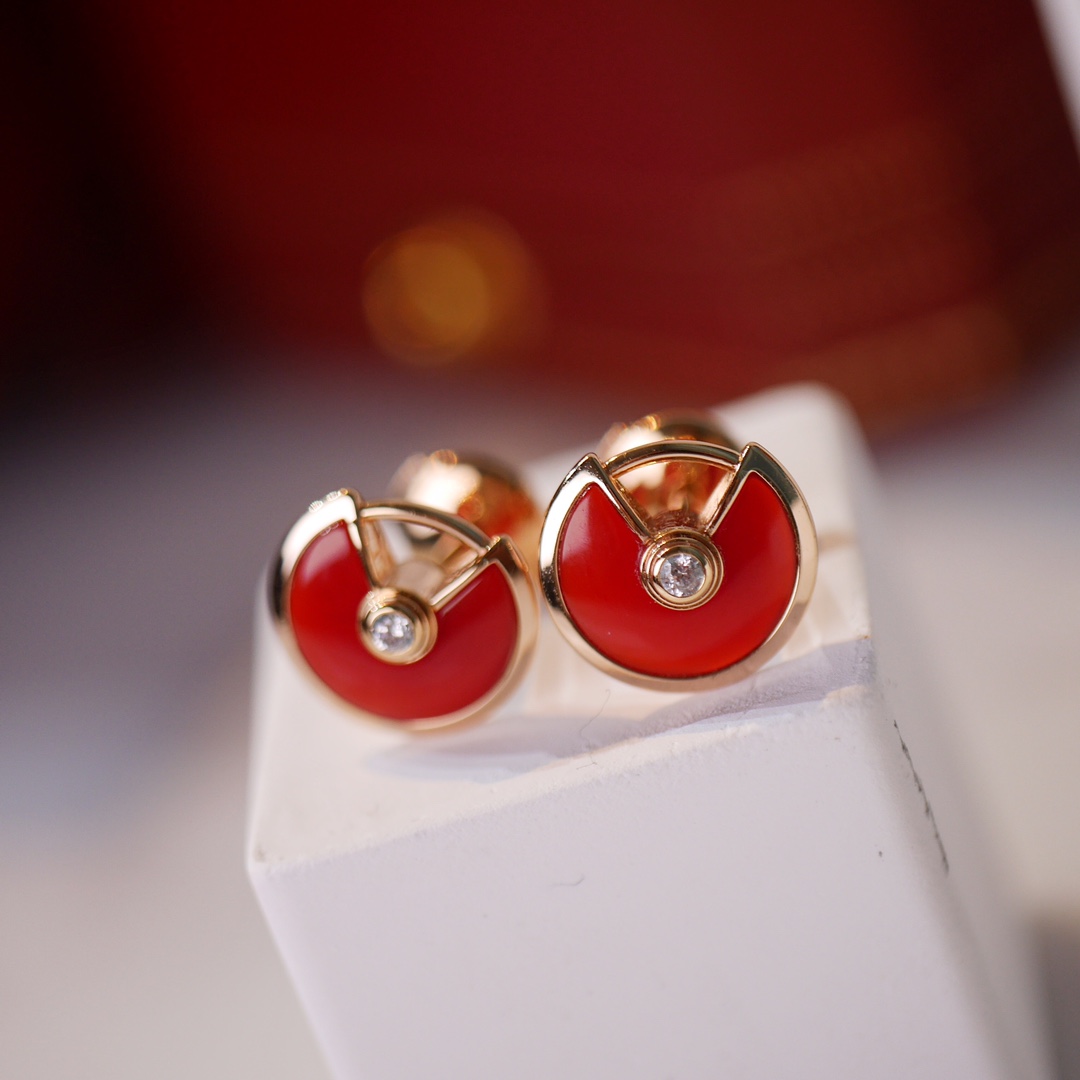 CTEV057 18K Cartier Amulette De Cartier Onyx Diamond Earrings - ccjewelryacc