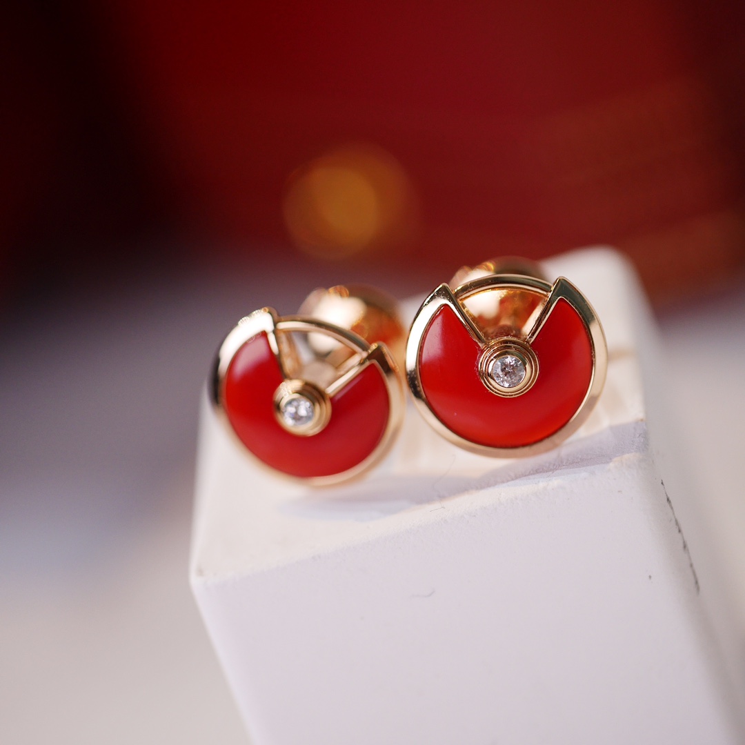 CTEV057 18K Cartier Amulette De Cartier Onyx Diamond Earrings - ccjewelryacc