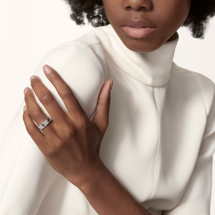 CTRV015 18K White Gold LOVE ring, classic model, paved, ceramic - ccjewelryacc