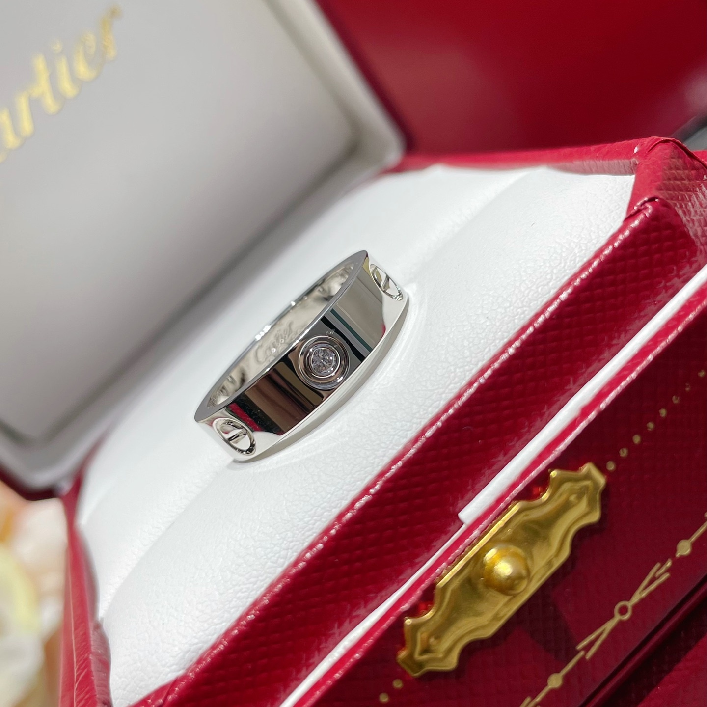 CTRV011 18K Cartier LOVE ring, classic model, 3 diamonds - ccjewelryacc
