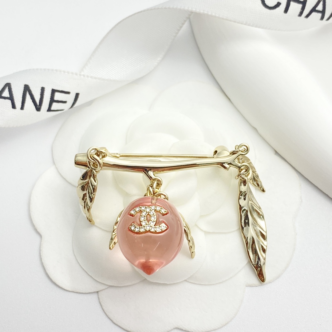BCB593 Chanel Pink crystal peach brooch pin - ccjewelryacc