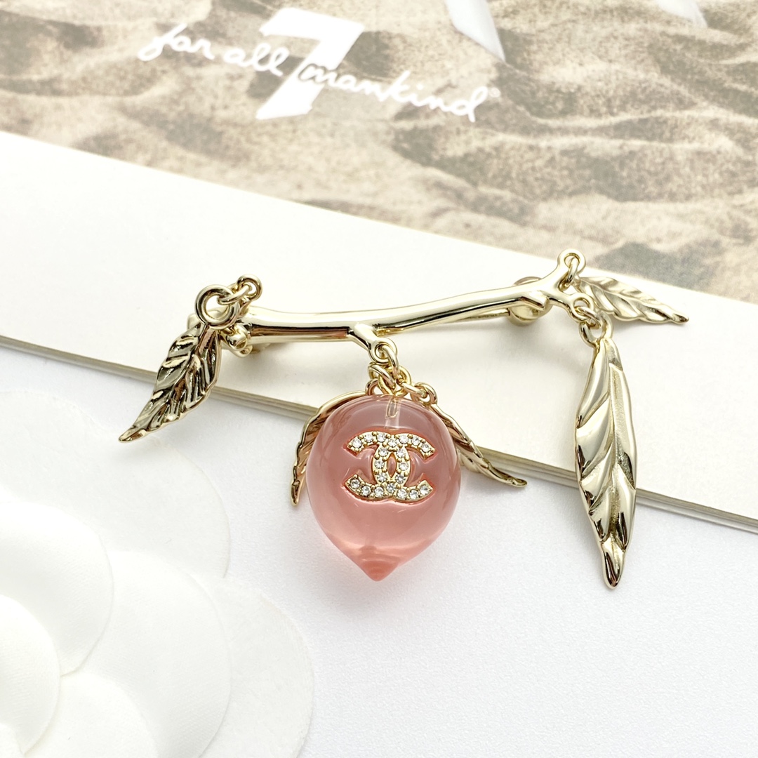 BCB593 Chanel Pink crystal peach brooch pin - ccjewelryacc