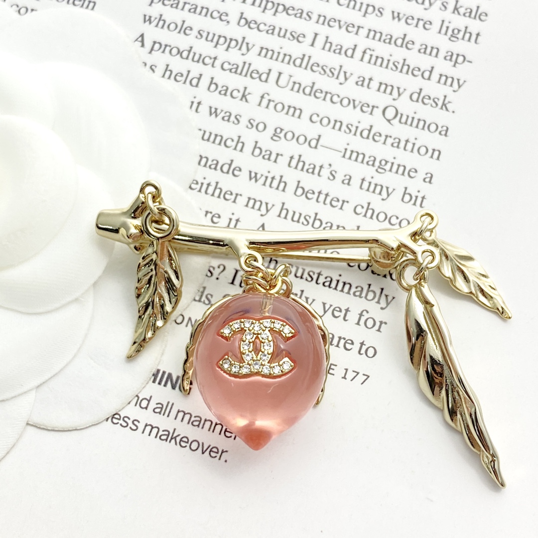 BCB593 Chanel Pink crystal peach brooch pin - ccjewelryacc