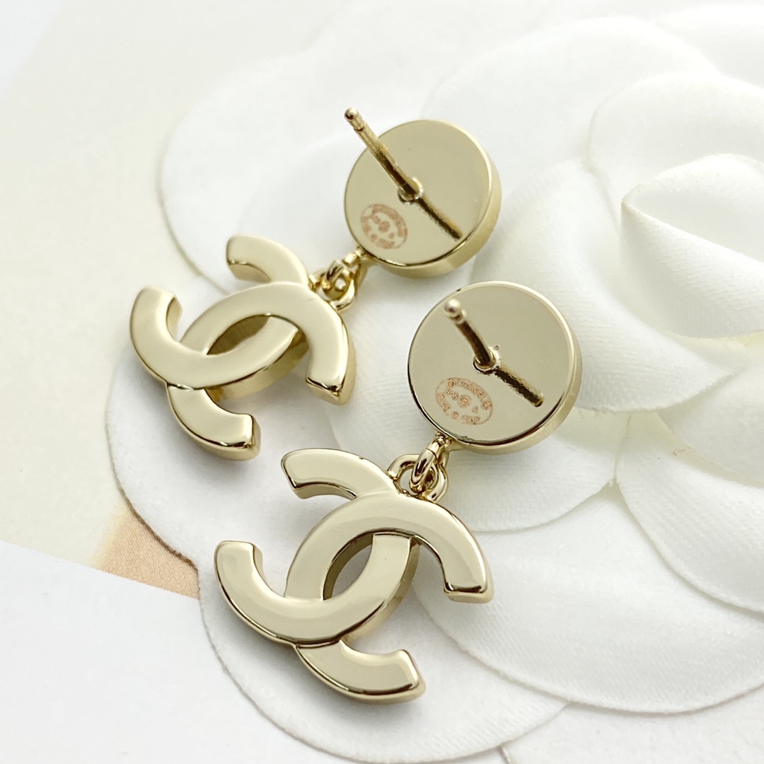 CCE356 Chanel minium blue crystal cc logo drop earrings - ccjewelryacc