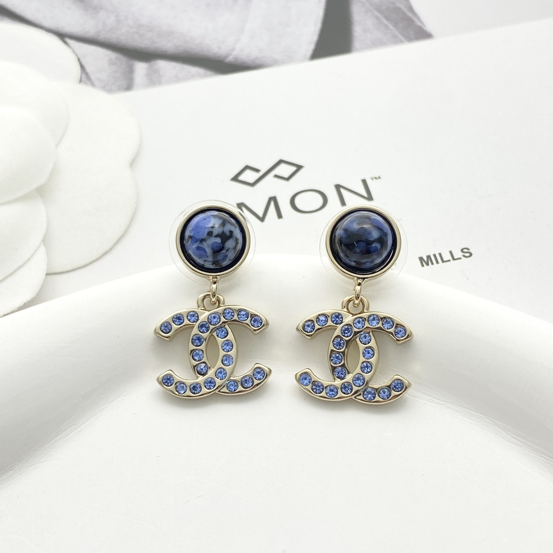 CCE356 Chanel minium blue crystal cc logo drop earrings - ccjewelryacc
