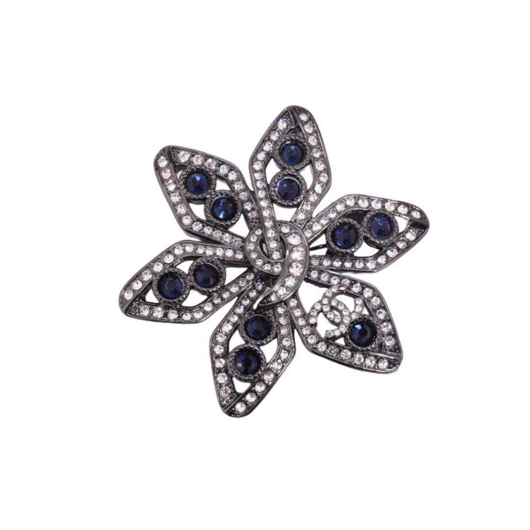 BCB596 Chanel vintage gun black hollowed-out CC 9 Crystal brooch pin - ccjewelryacc