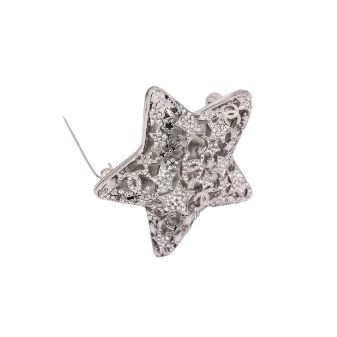 BCB597 Chanel White Gold hollowed-out star Crystal brooch pin - ccjewelryacc