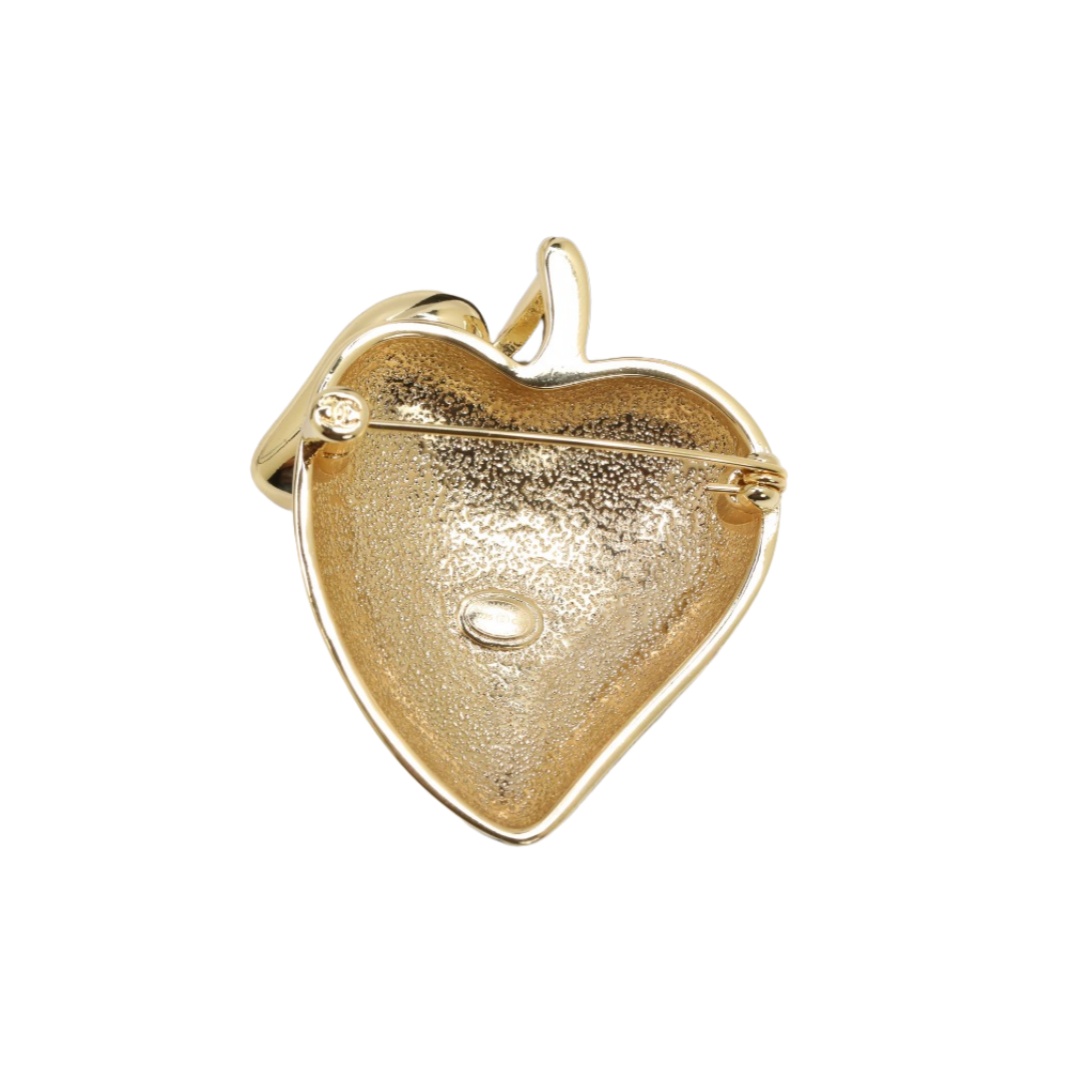 BCB599 Chanel strawberry-shaped leaf black enamel brooch - ccjewelryacc