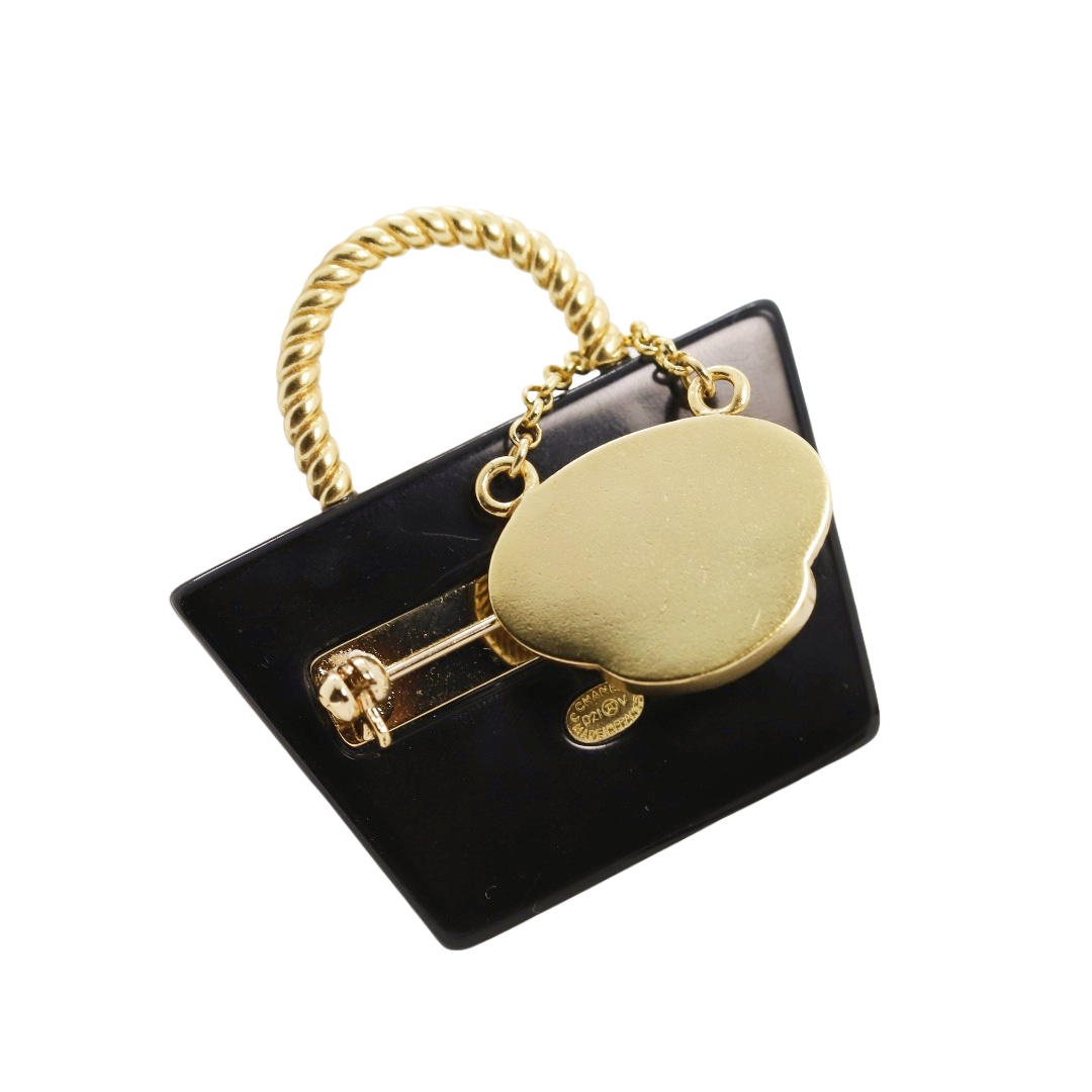 BCB598 Chanel Flower basket straw hat acrylic brooch - ccjewelryacc