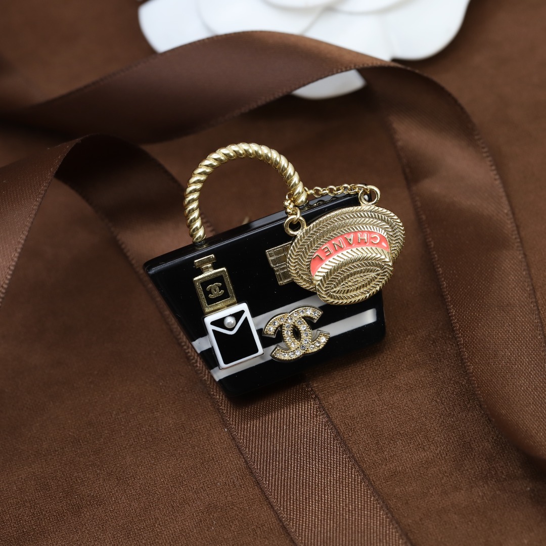 BCB598 Chanel Flower basket straw hat acrylic brooch - ccjewelryacc