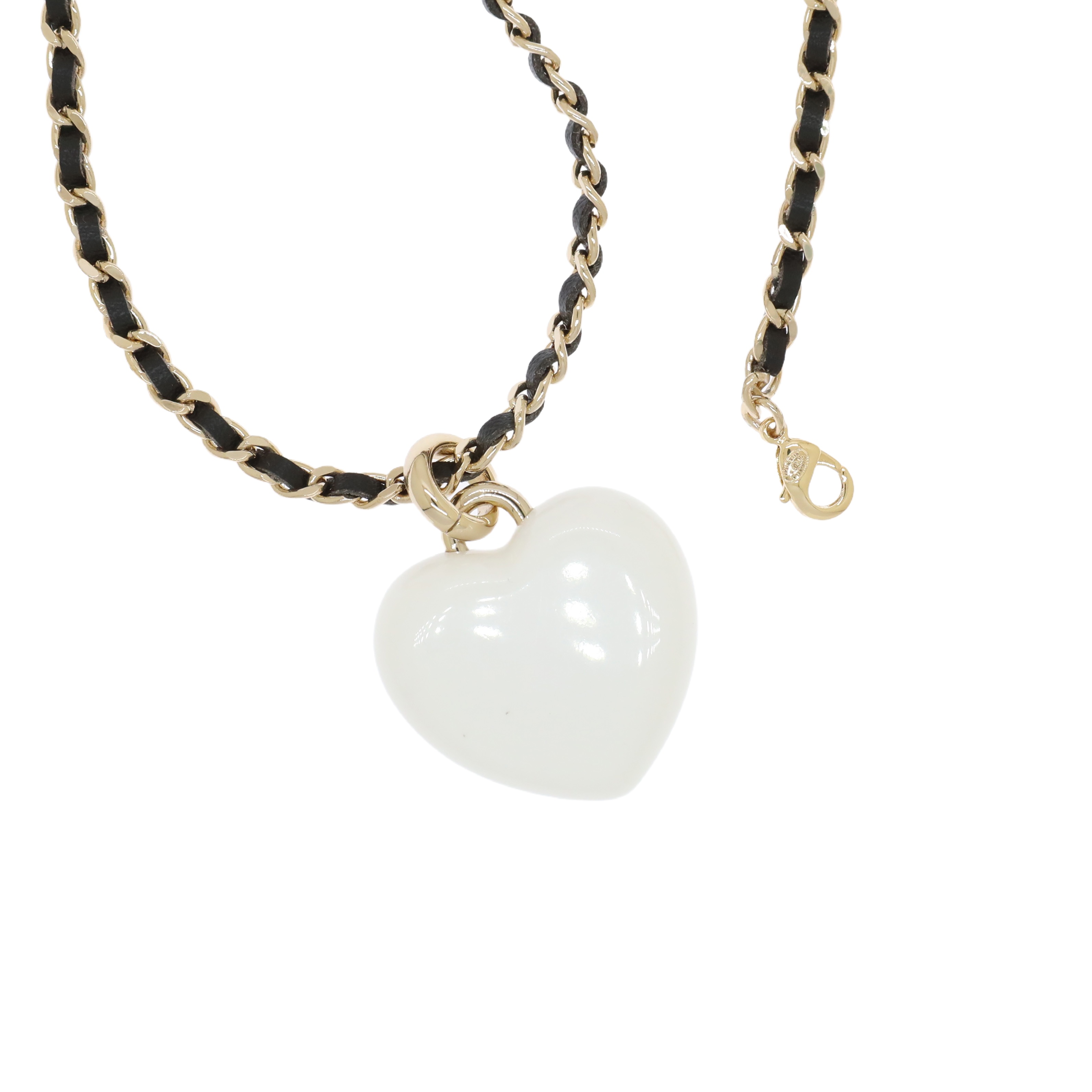 CCN044 Chanel metal leater acrylic heart Choker Necklace - ccjewelryacc