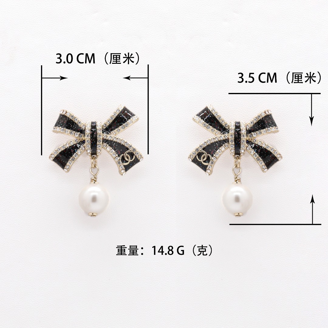 CCE366 Chanel black enamel bow pearl drop earrings for women - ccjewelryacc