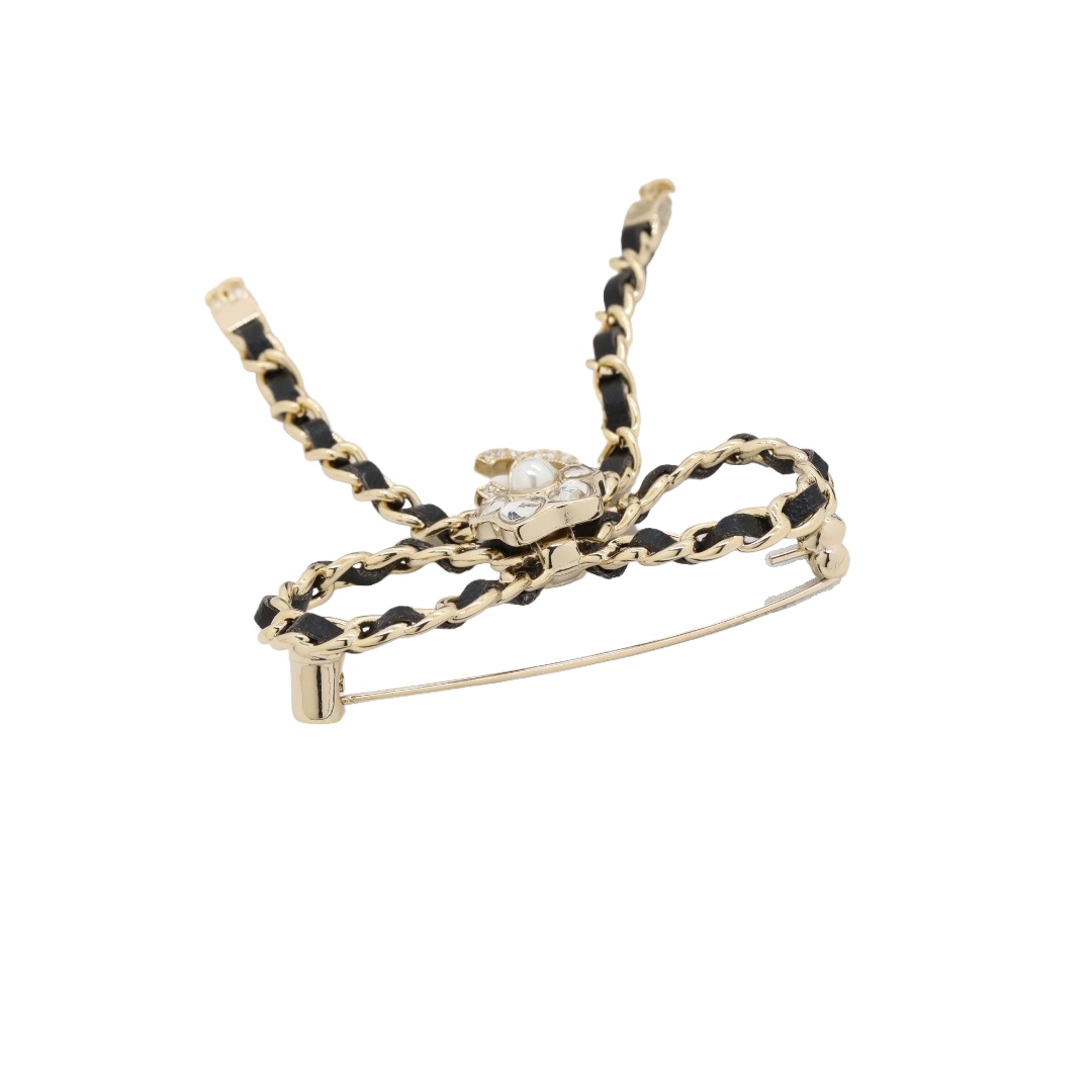 BCB604 Metal and leather bow brooch pin - ccjewelryacc