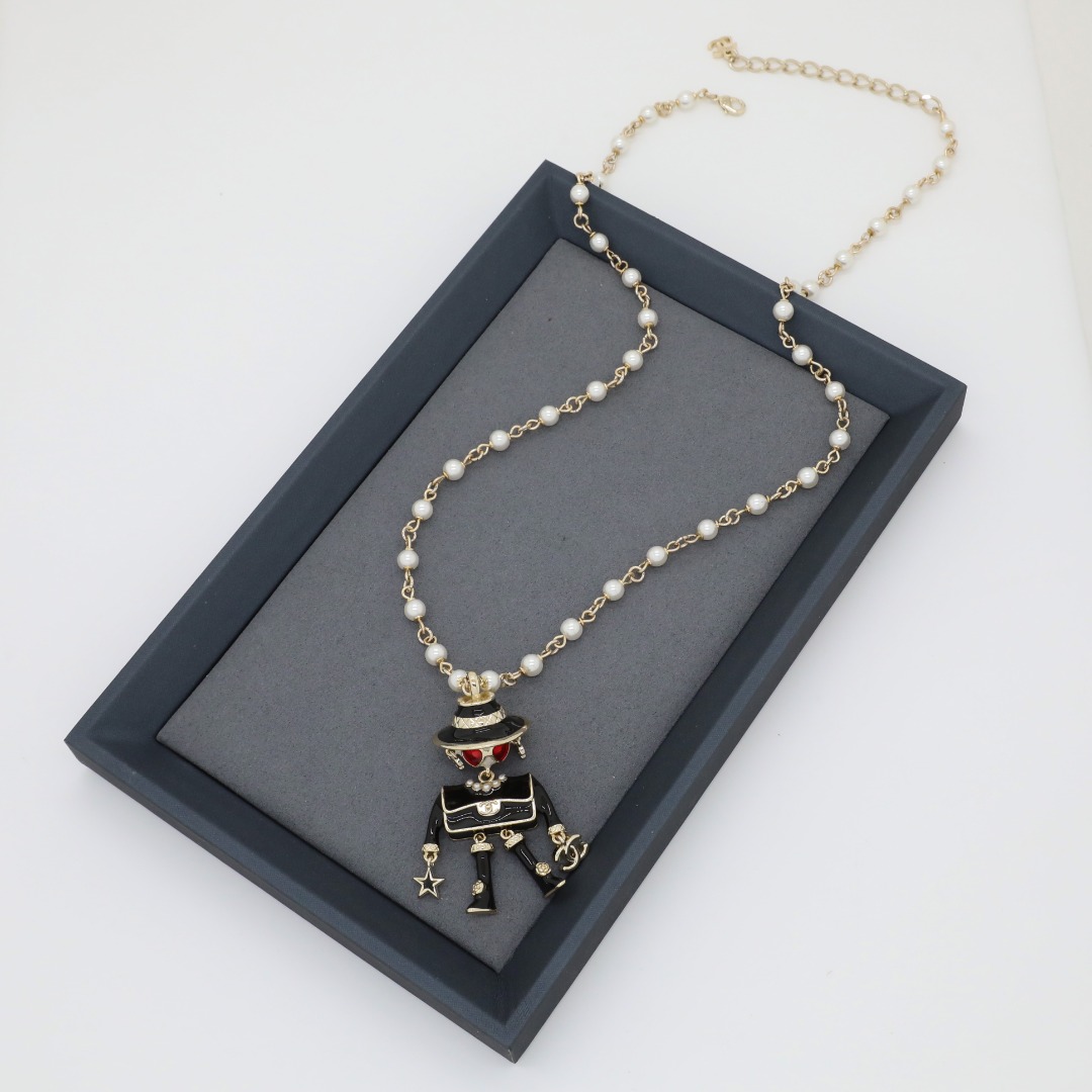 CCN056 Chanel pearl chain Cartoon dolls pendant necklace for women - ccjewelryacc