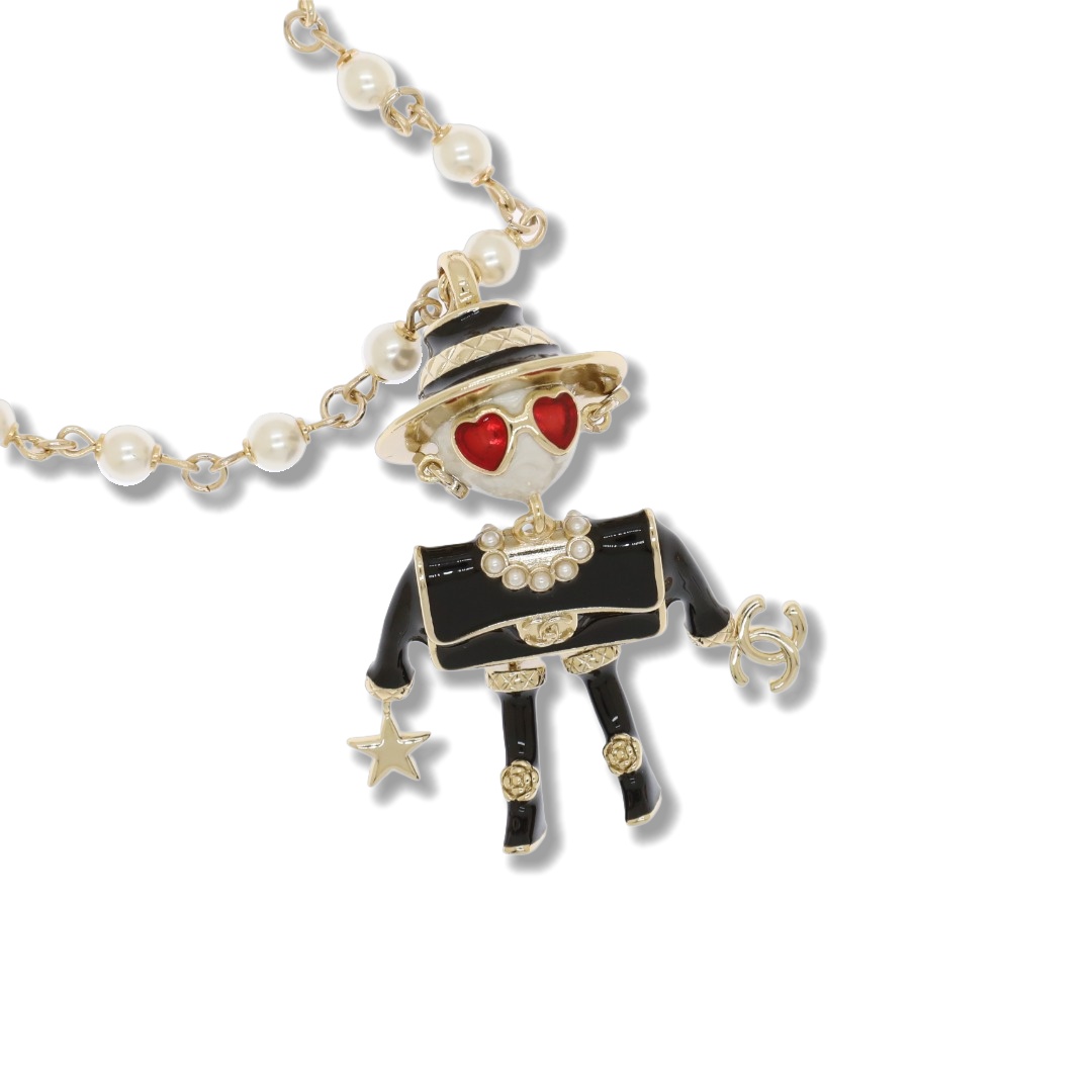 CCN056 Chanel pearl chain Cartoon dolls pendant necklace for women - ccjewelryacc