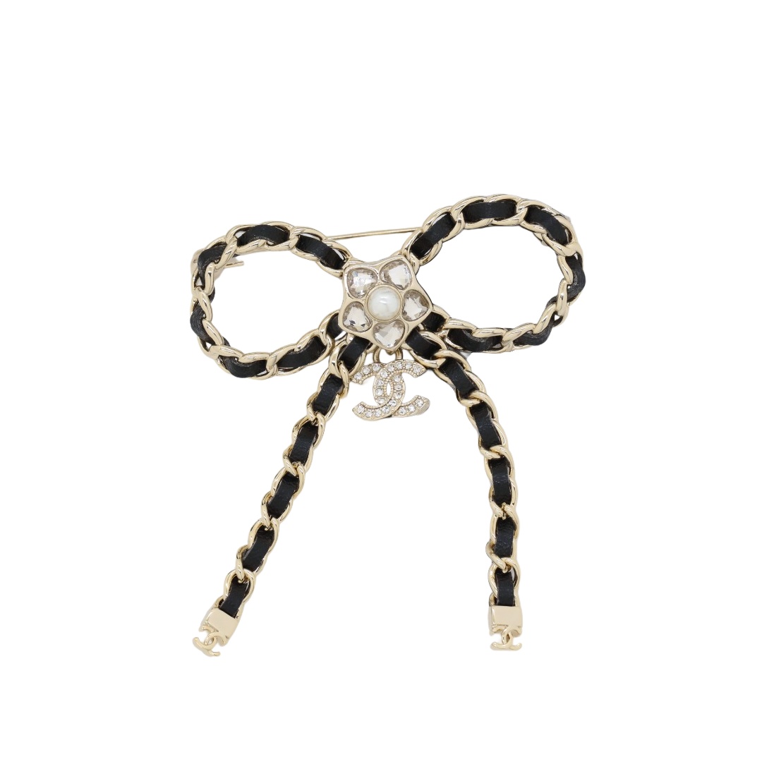 BCB604 Metal and leather bow brooch pin - ccjewelryacc