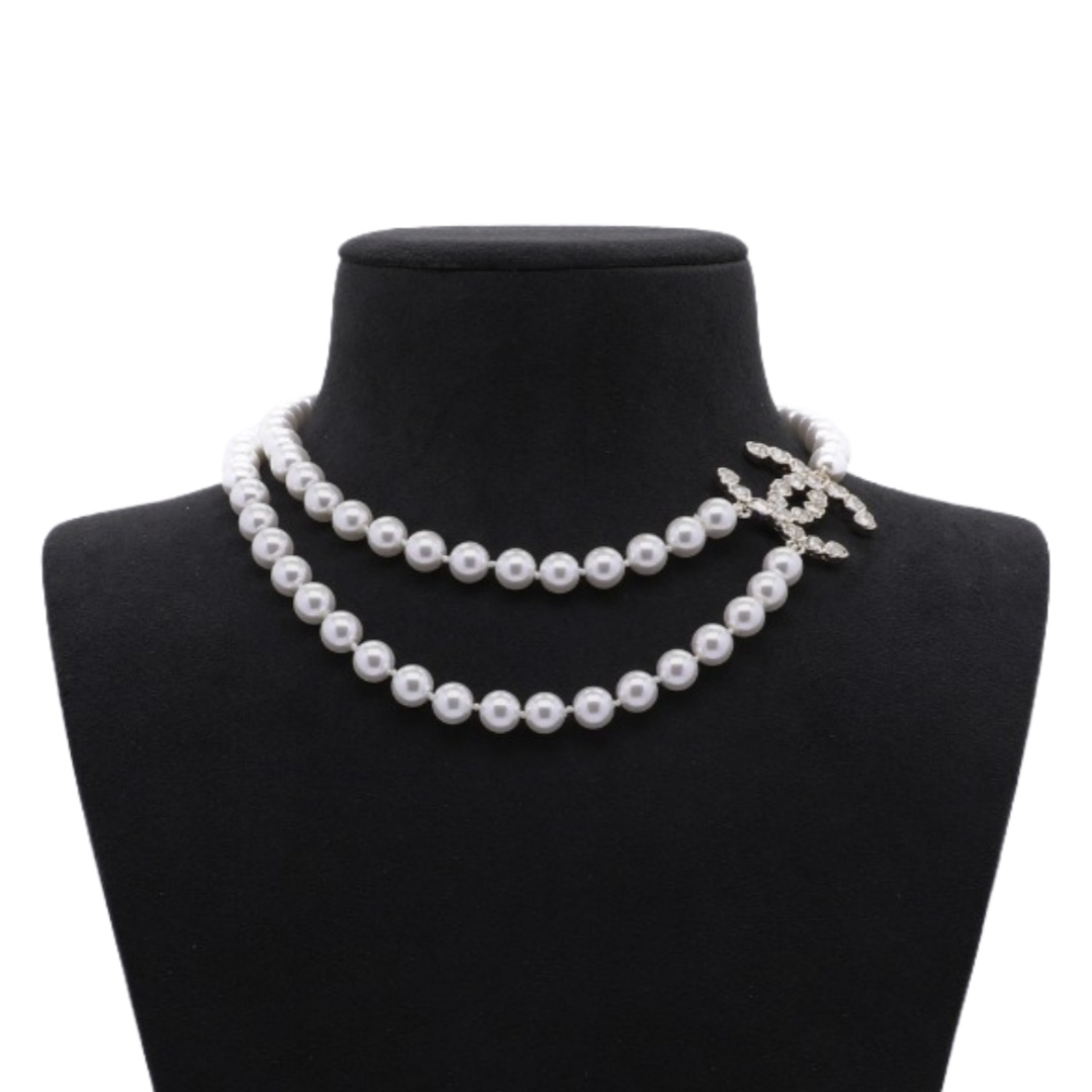 CCN158 Chanel crystal heart cc logo pearl necklace for women - ccjewelryacc