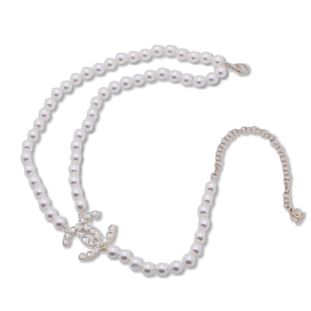 CCN158 Chanel crystal heart cc logo pearl necklace for women - ccjewelryacc