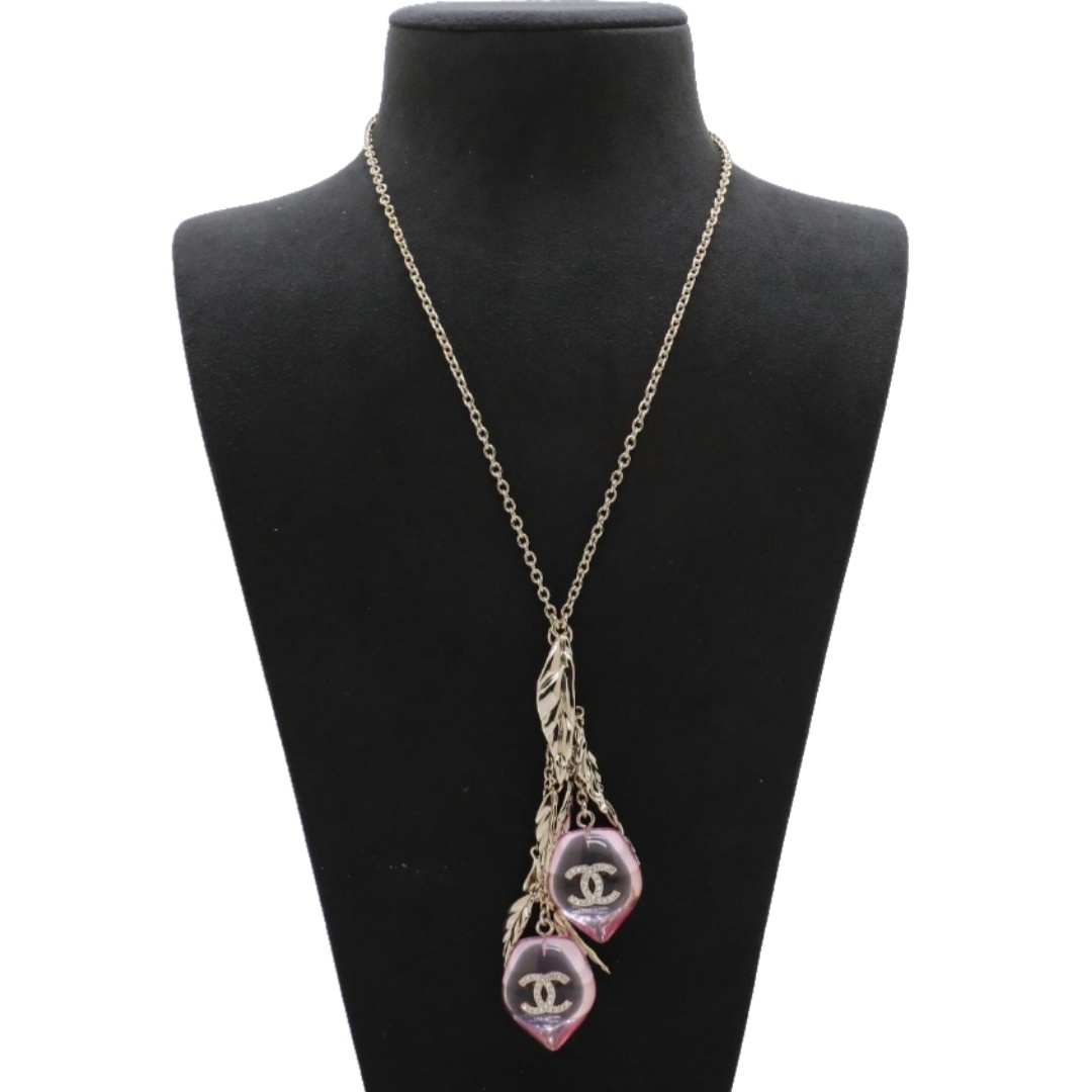 CCN357 Chanel pink acrylic Peaches charms necklace for women - ccjewelryacc
