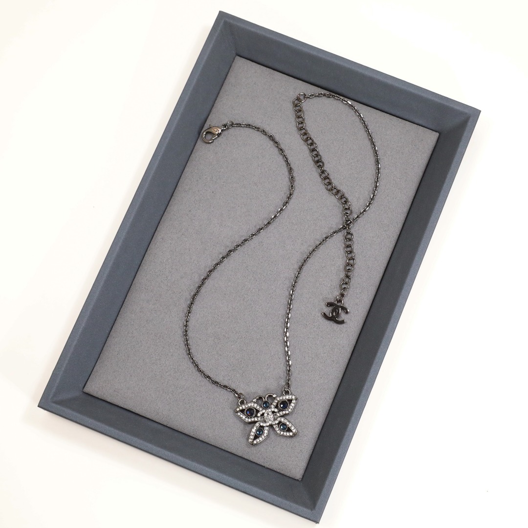CCN147 Chanel crystal butterfly choker necklace for women - ccjewelryacc