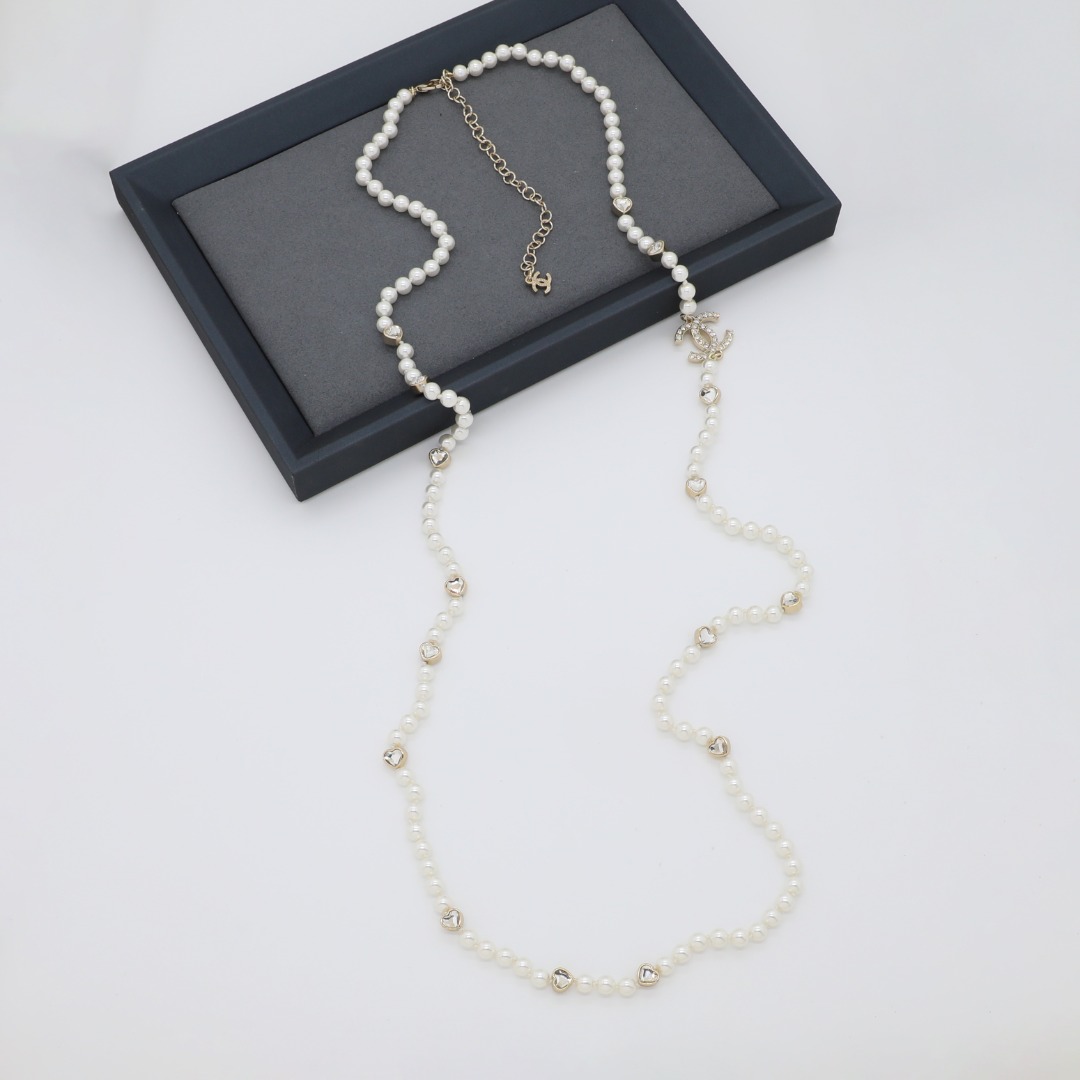 CCL337 Chanel heart crystal cc pearl long chain necklace for women - ccjewelryacc
