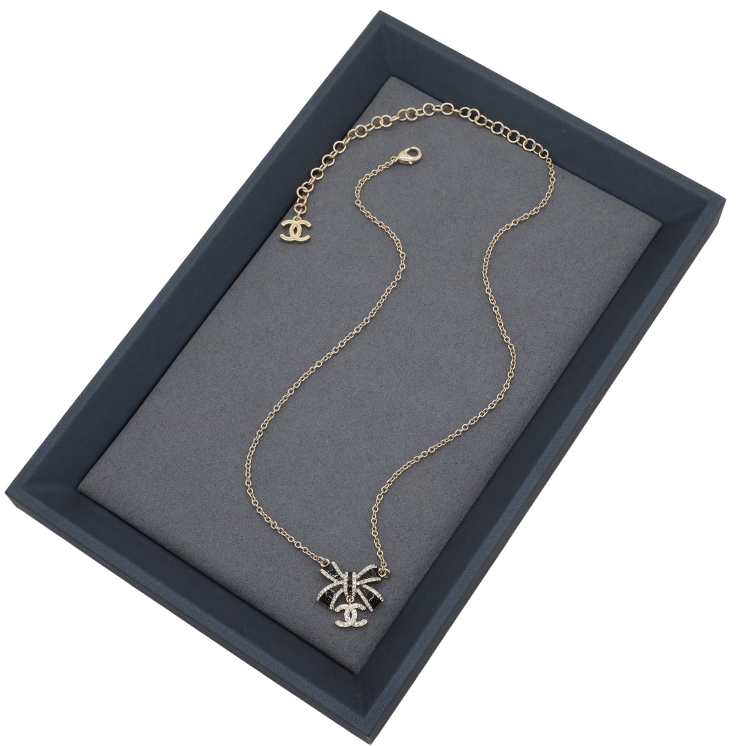 CCN141 Chanel Black enamel Bow with crystal cc logo pendant necklace for women - ccjewelryacc