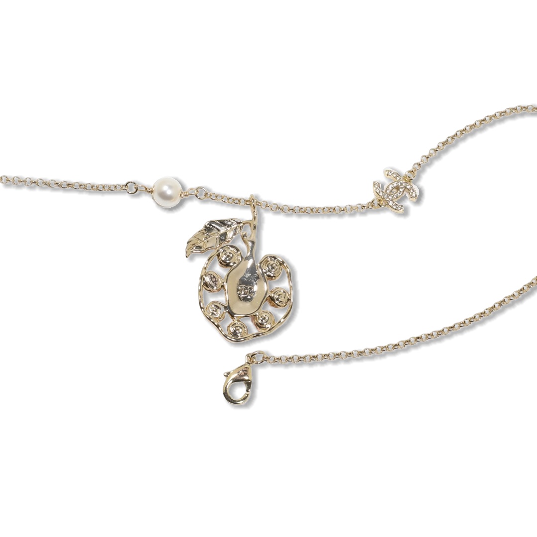 CCN178 Chanel hollow-out crystal Peaches pendant necklace for women - ccjewelryacc