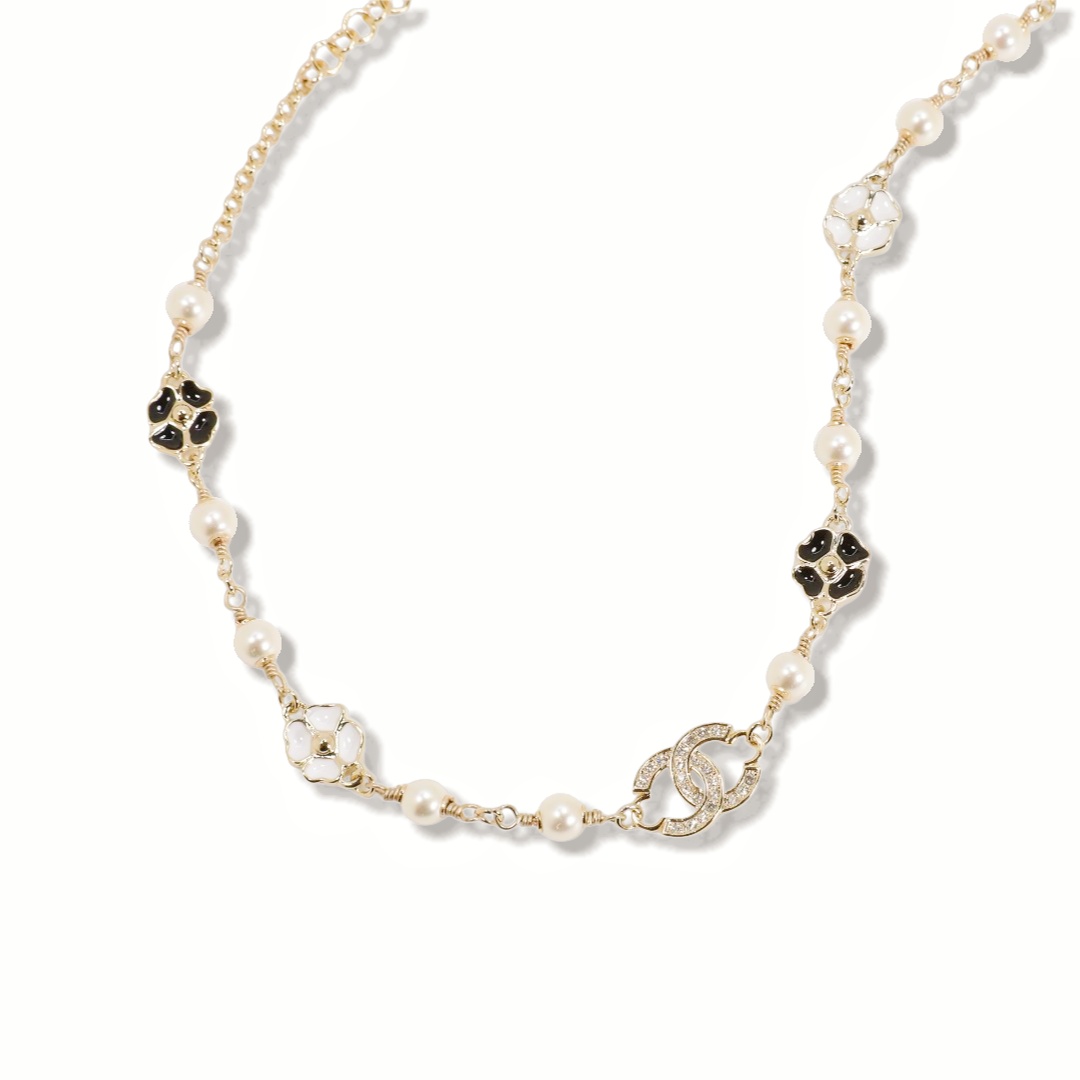 CCN228 Chanel white /Black enamel clover charms necklace - ccjewelryacc