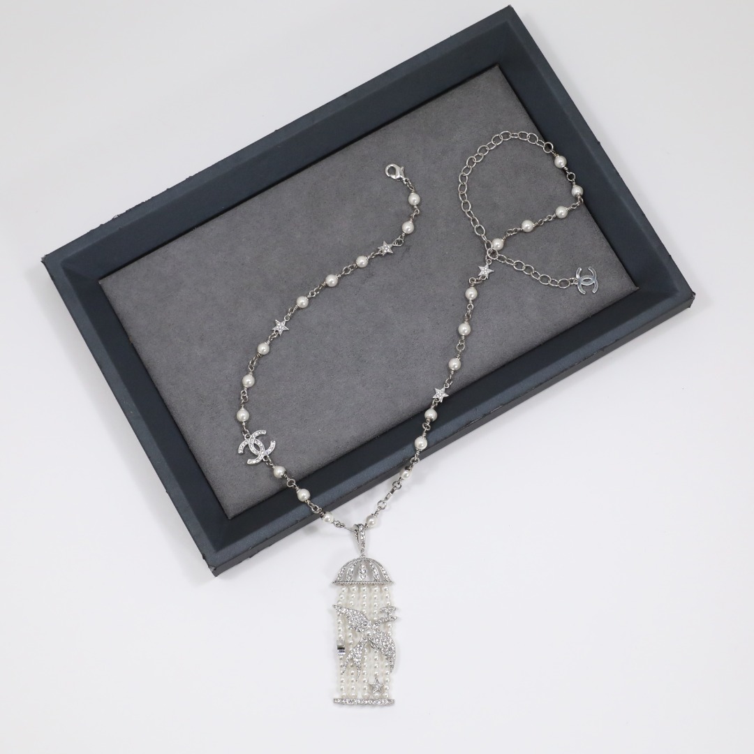CCN068 Chanel white gold pearl chain flying bird pendant necklace - ccjewelryacc