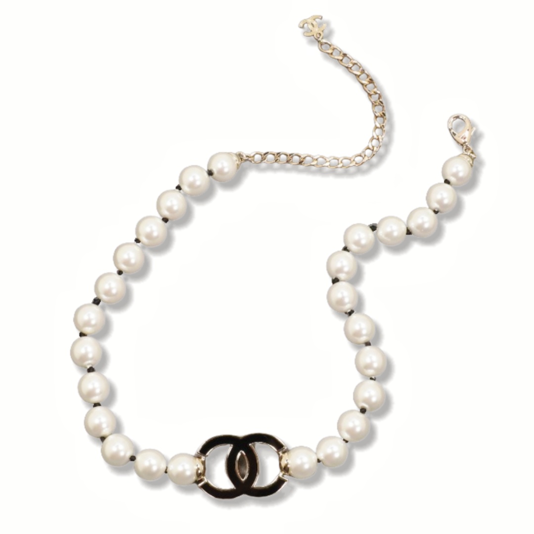 CCN202 Chanel 25 Pink enamel CC pearl choker necklace - ccjewelryacc