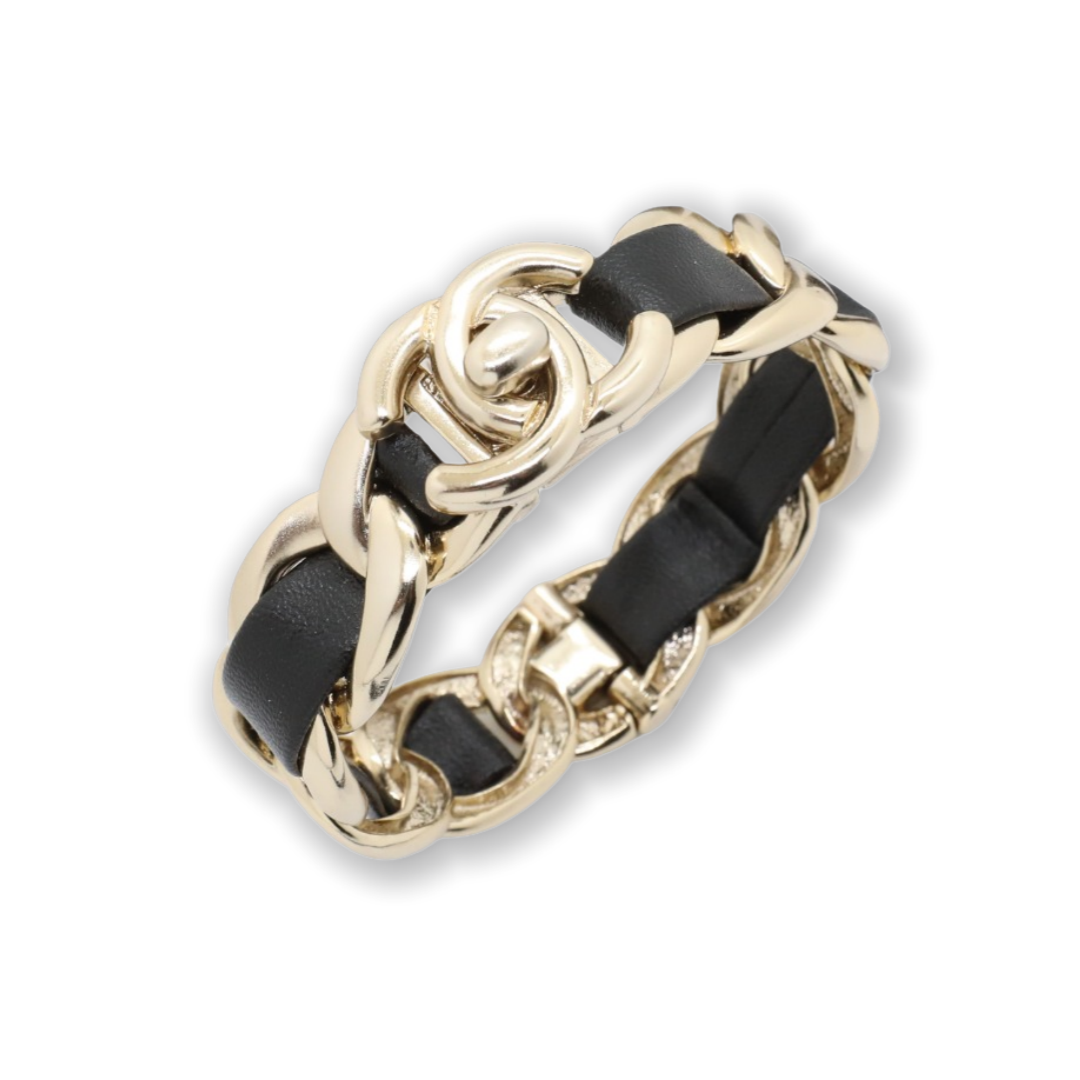 CCS124 Chanel Metal letter bracelet - ccjewelryacc