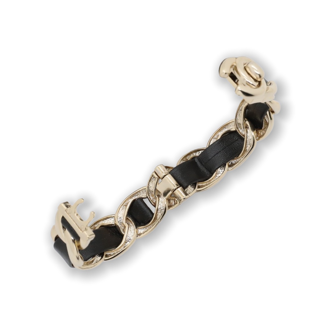 CCS124 Chanel Metal letter bracelet - ccjewelryacc
