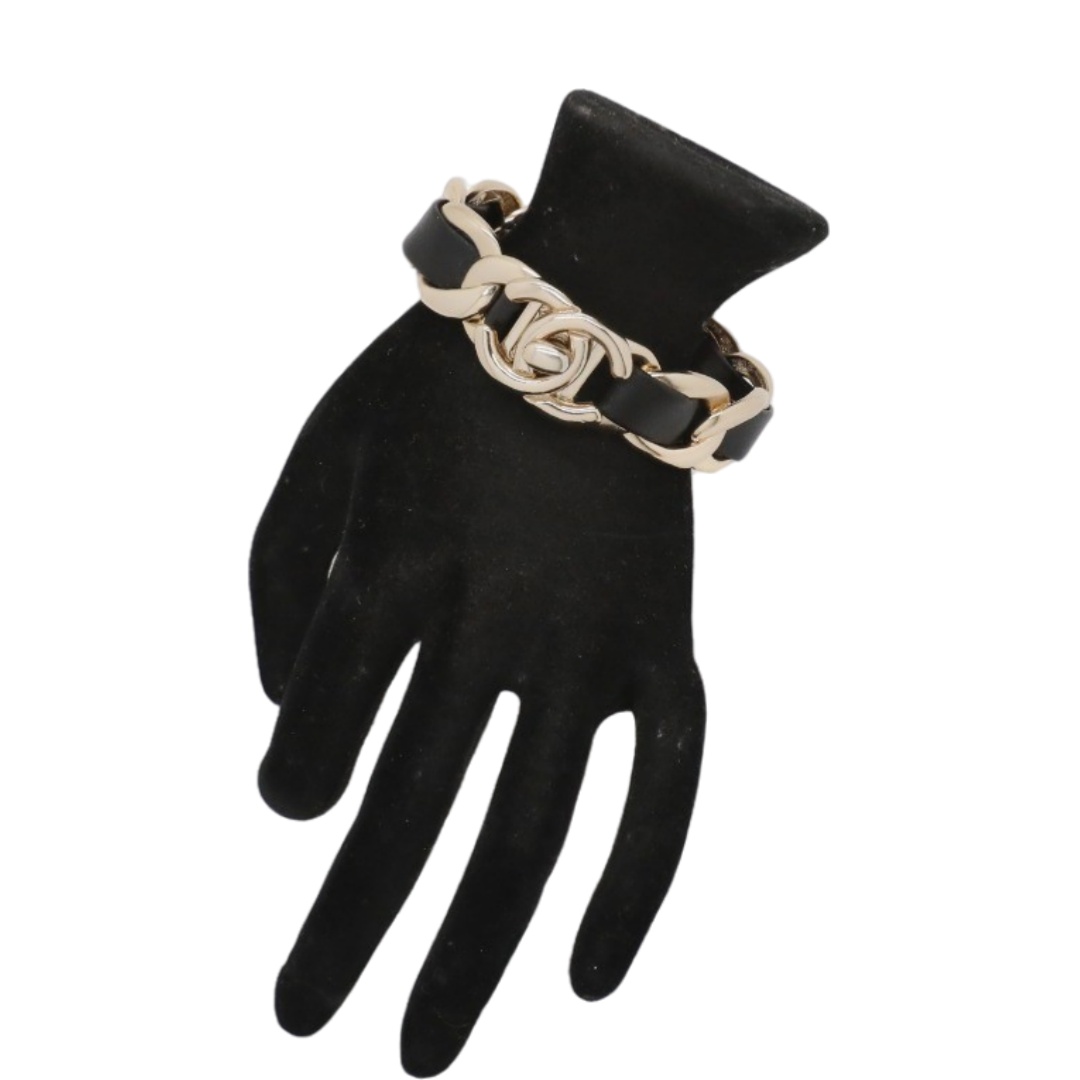 CCS124 Chanel Metal letter bracelet - ccjewelryacc