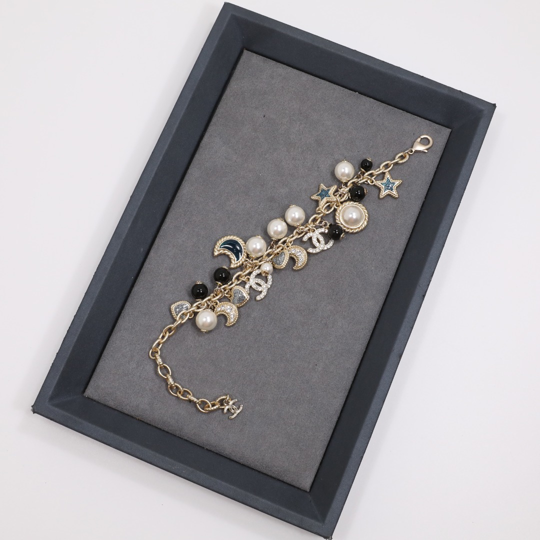 CCS143 Chanel charms bracelet - ccjewelryacc