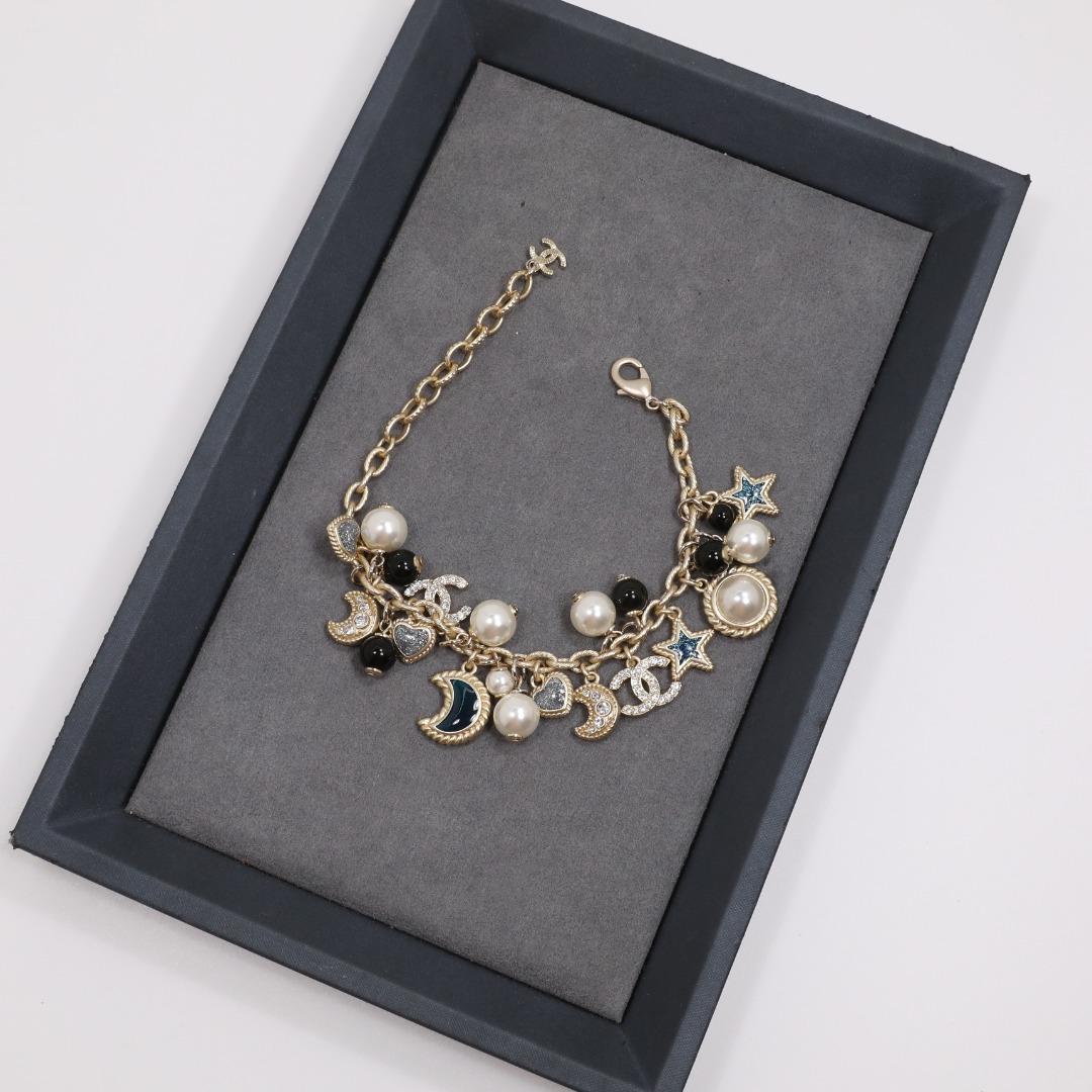 CCS143 Chanel charms bracelet - ccjewelryacc