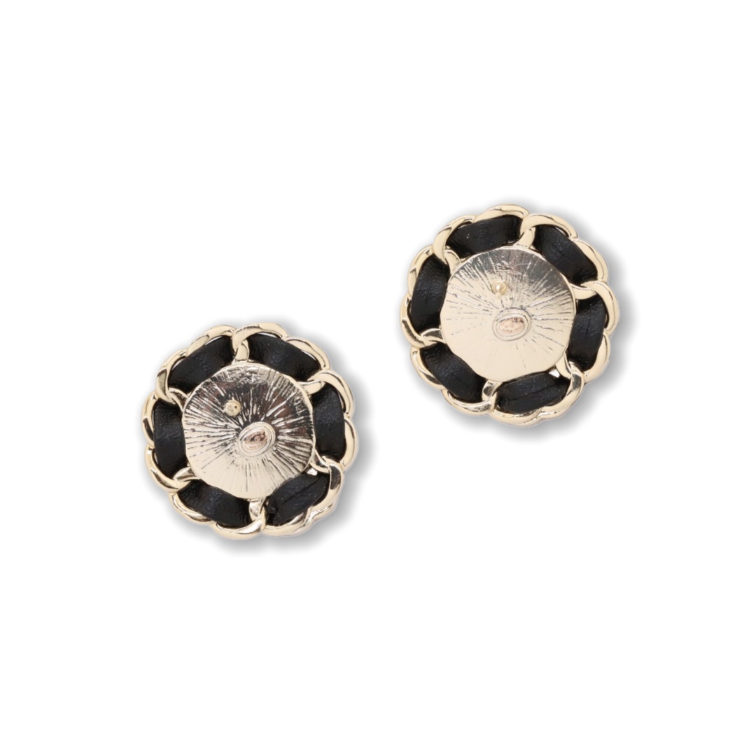 CCE378 Chanel round pearl crytal cc logo stud earring with leather - ccjewelryacc