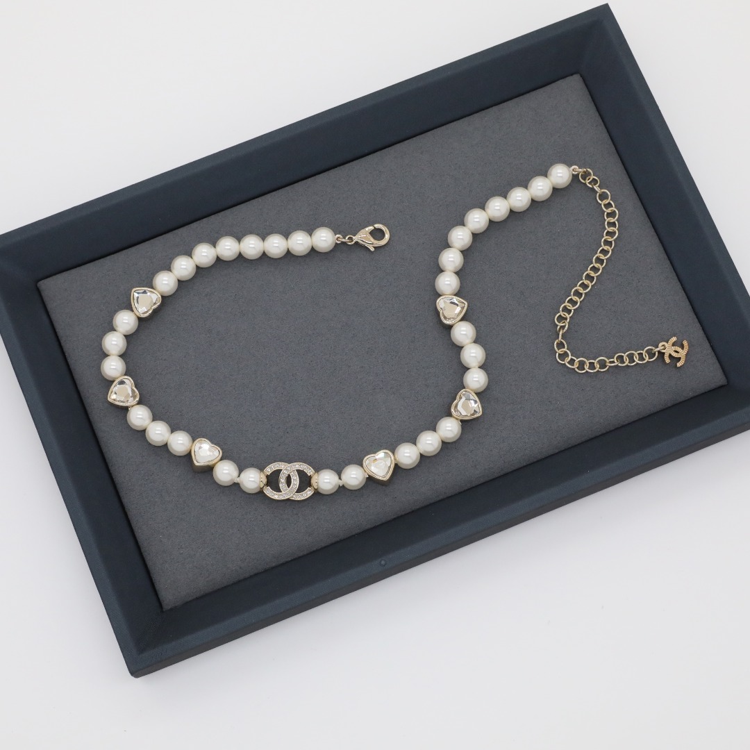 CCN037 Chanel heart crystal charm pearl choker necklace - ccjewelryacc