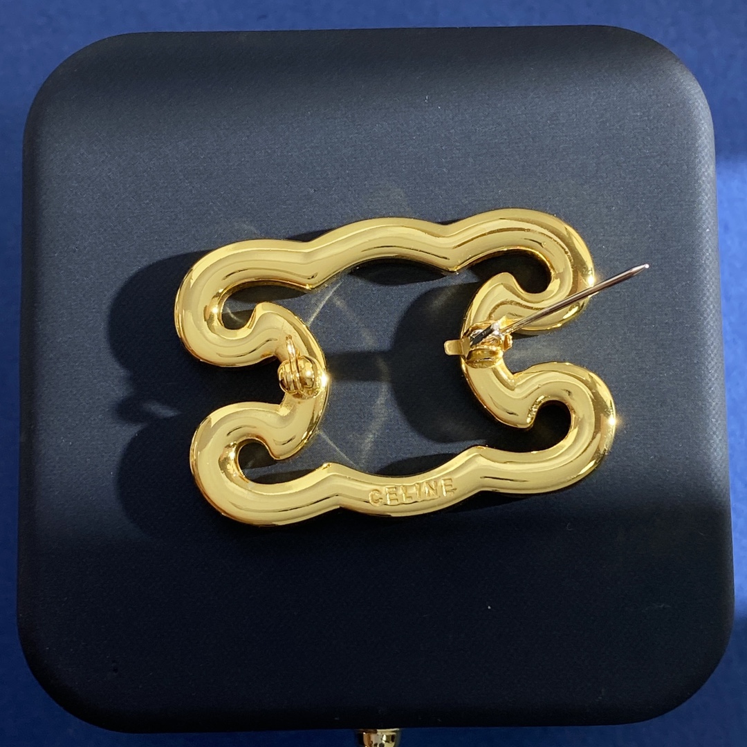 CLB006 Celine Triomphe Frame Sparkle Brooch & pin - ccjewelryacc