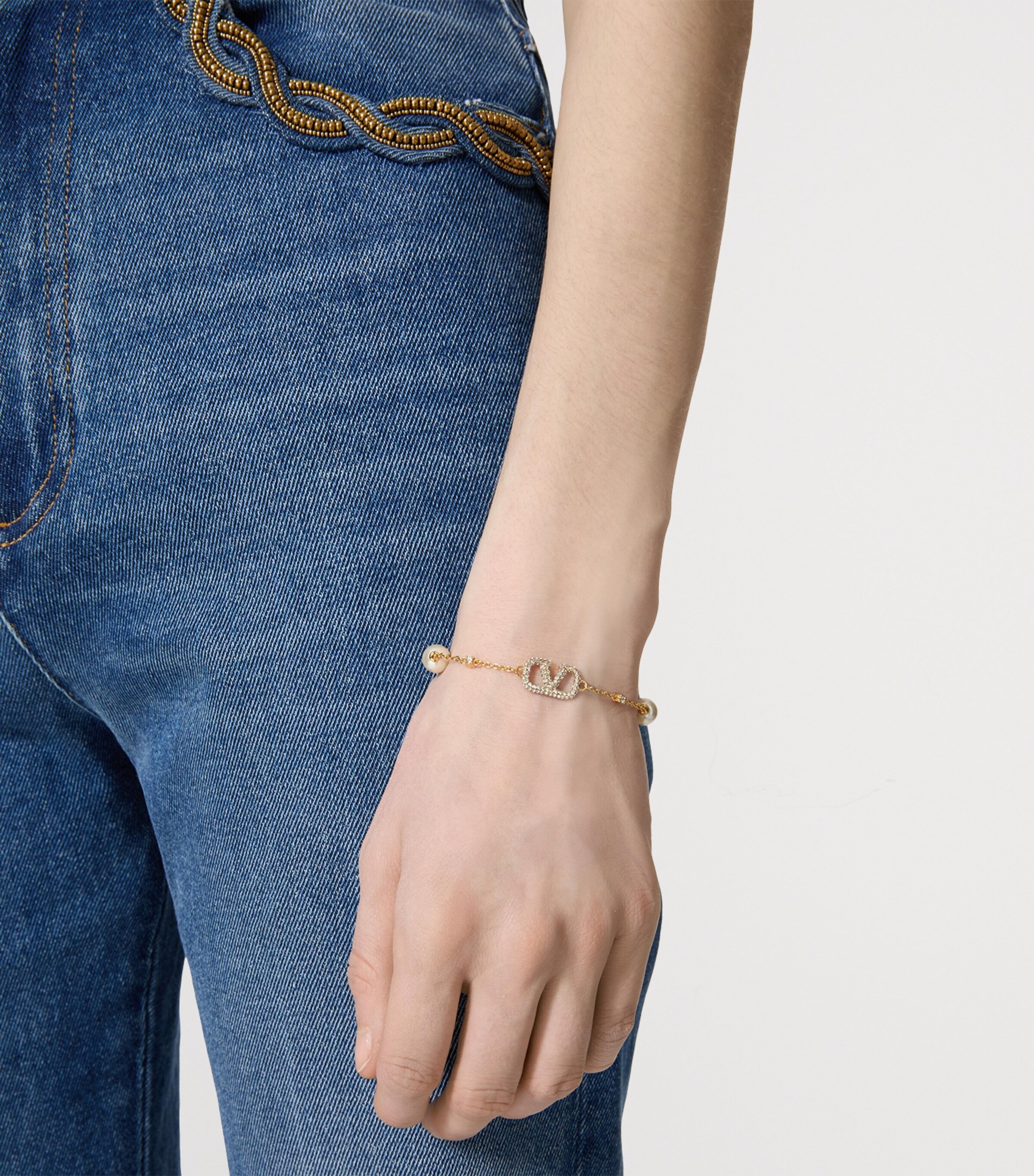 VTS034 Valentino Garavani Embellished VLogo and Faux Pearl Bracelet - ccjewelryacc