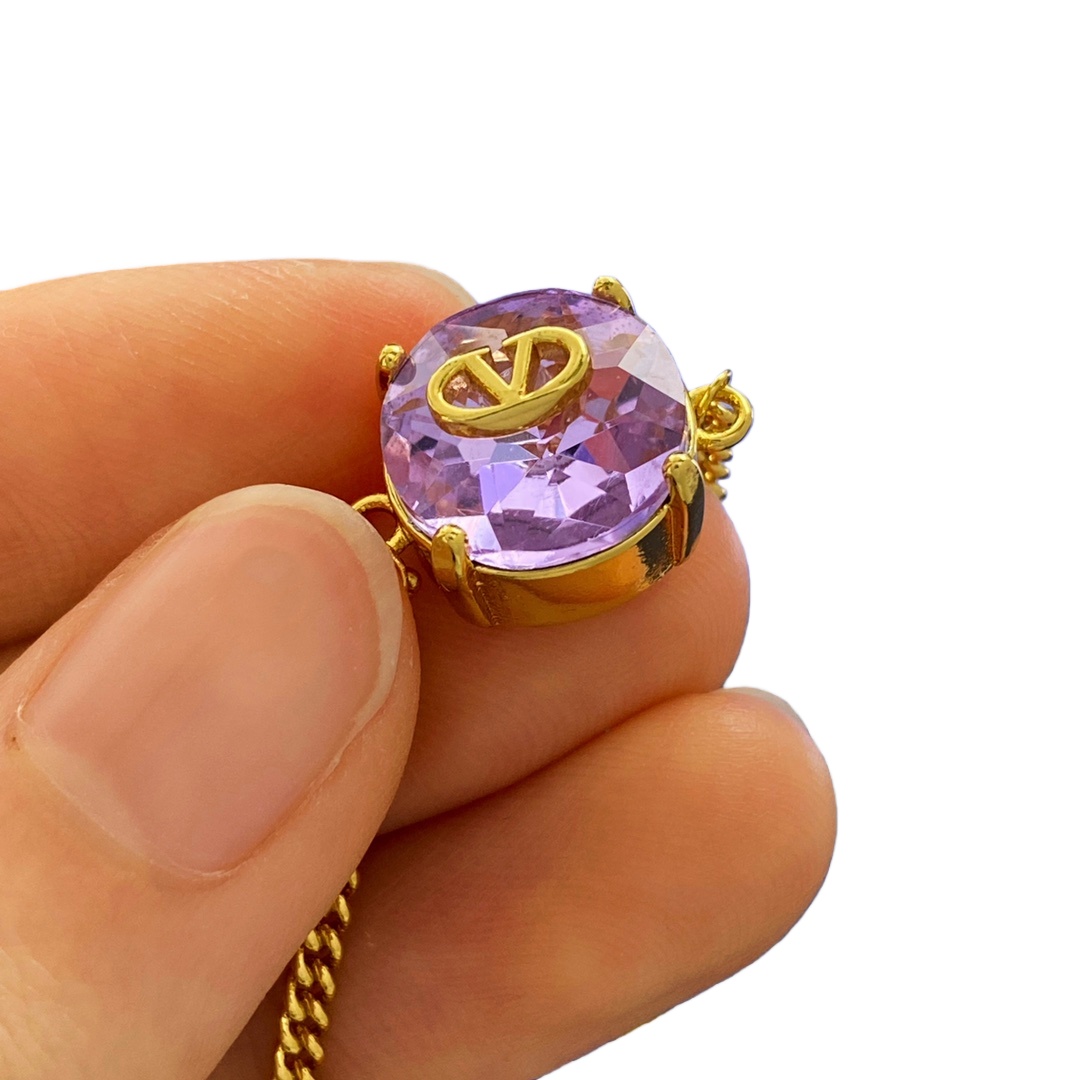 VTS011 V logo Bracelet link chain with big round zircon crystal - ccjewelryacc