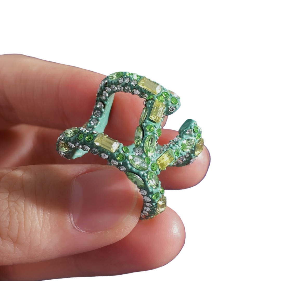 VTR001 Vlogo Signature Ring - ccjewelryacc