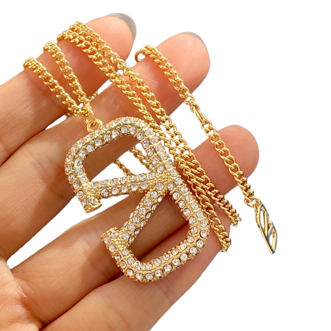 VTN008 Valentino Garavani VLogo Signature Pendant Necklace - ccjewelryacc