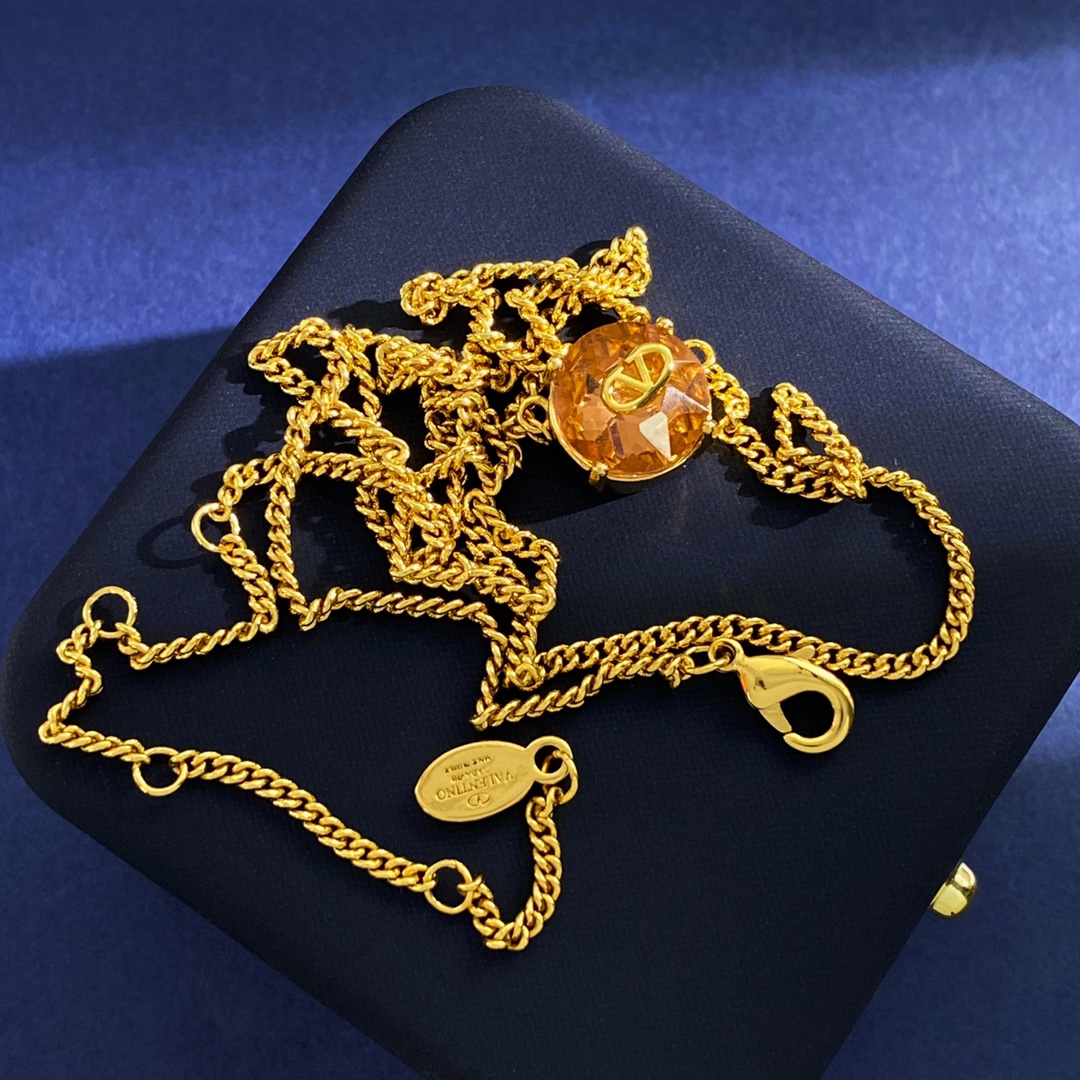 VTN016 Valentino Garavani VLogo Signature crystal Necklace - ccjewelryacc