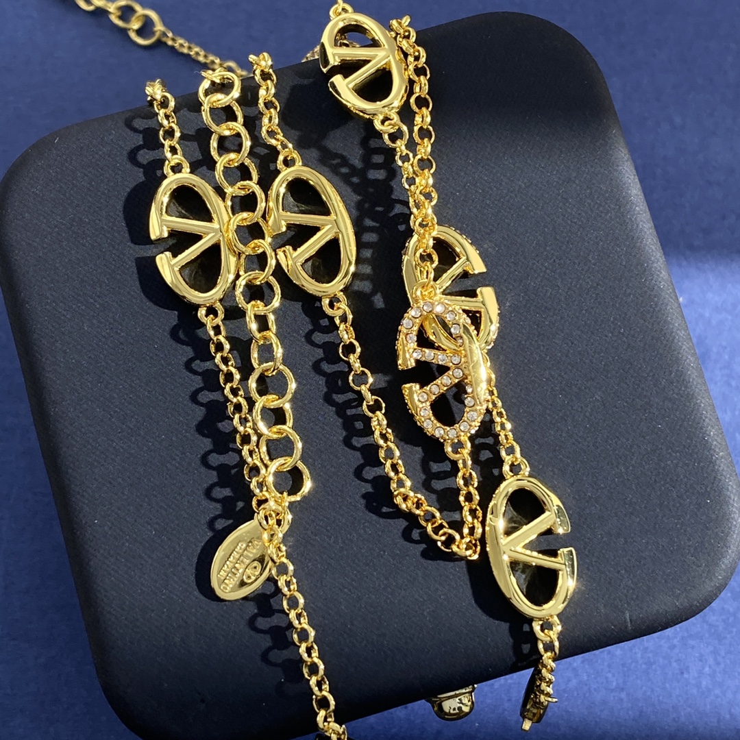 VTN002 Valentino Garavani VLogo Signature Necklace bracelet - ccjewelryacc