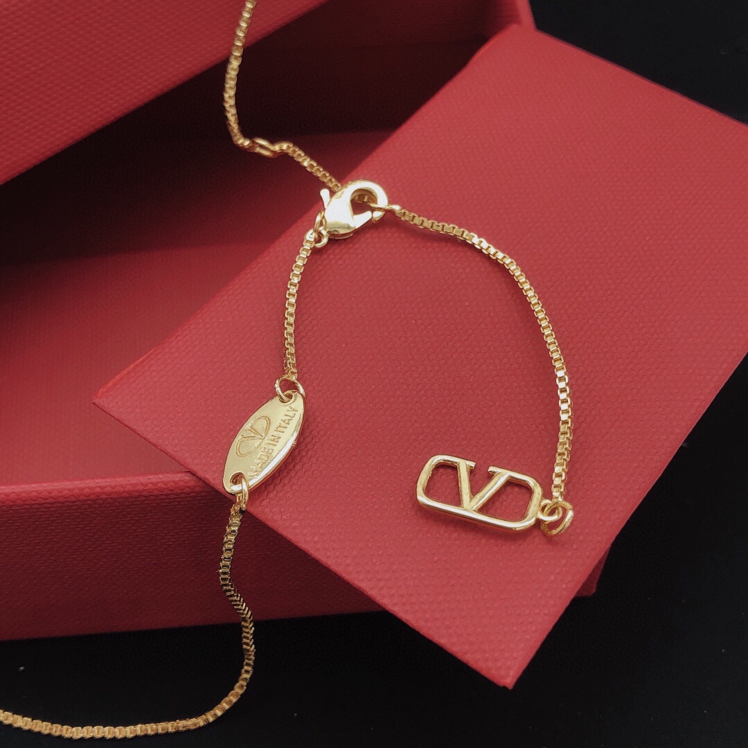 VTN023 Valentino Garavani lockstud pearl pendant necklace - ccjewelryacc