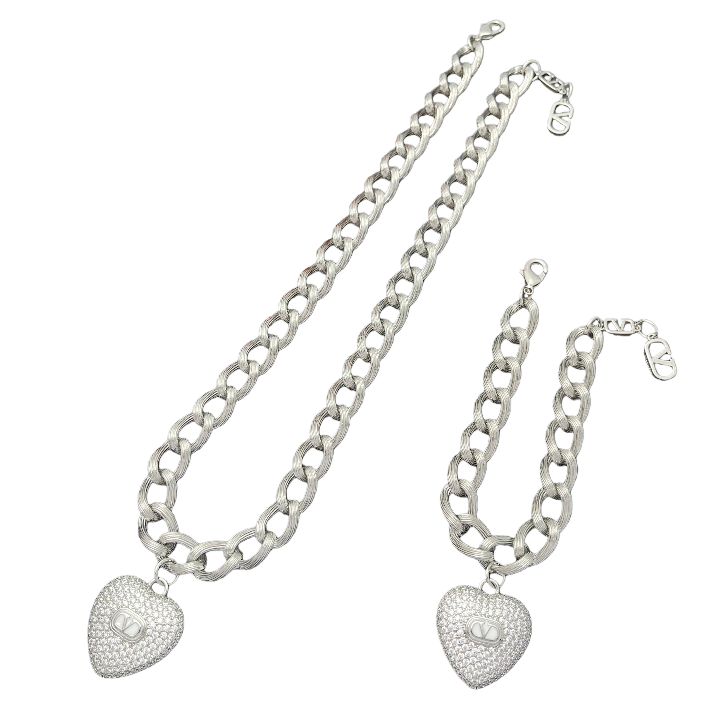 VTN057 Valentino Garavani COEUR ROYAL Metal enamel crystal - ccjewelryacc