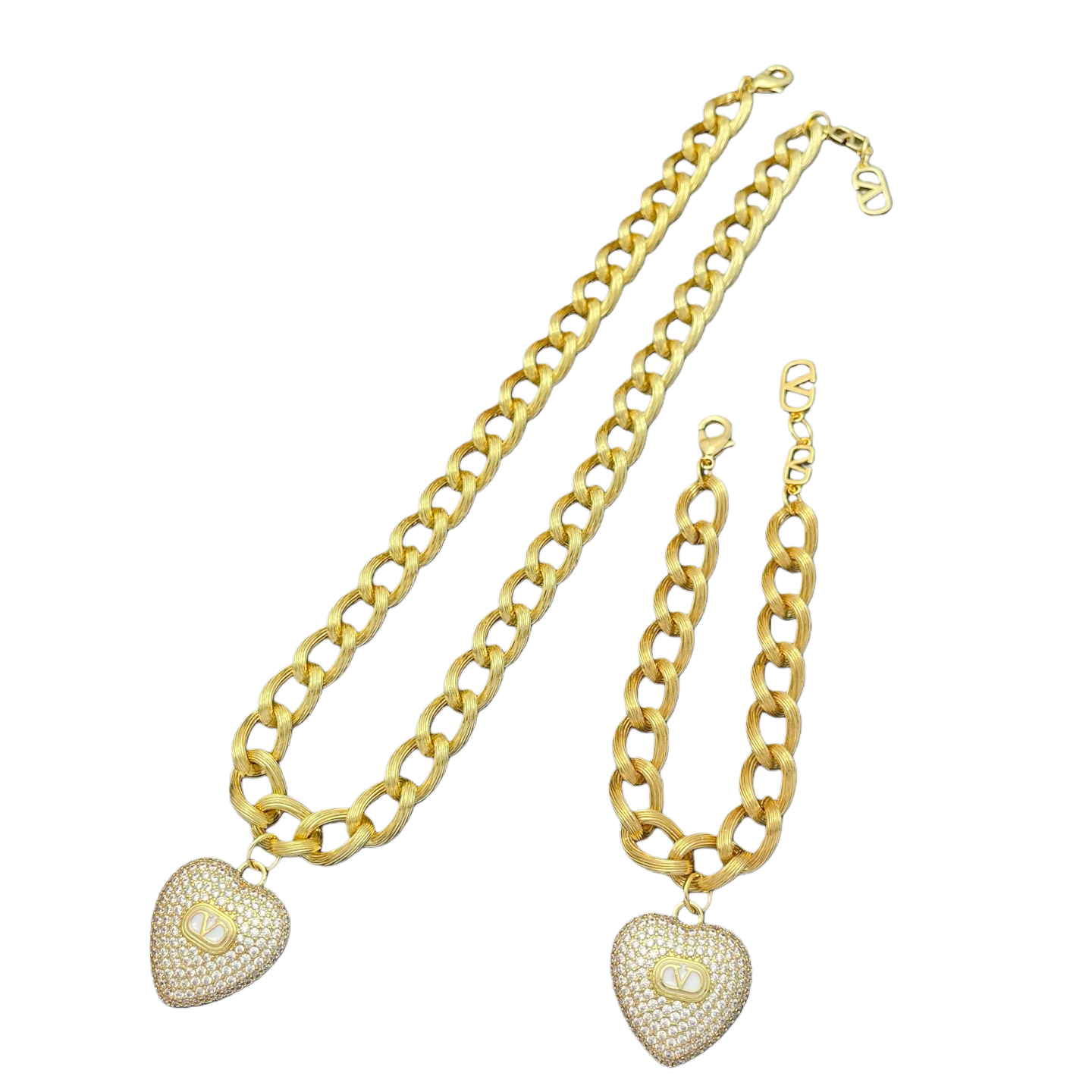 VTN057 Valentino Garavani COEUR ROYAL Metal enamel crystal - ccjewelryacc